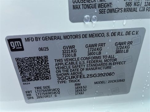 Used 2025 Chevrolet Silverado 1500 LT Trail Boss w/ Convenience Package II image 14