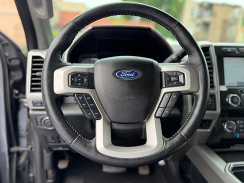 Used 2020 Ford F350 Lariat w/ Lariat Ultimate Package AWD/4WD image 31