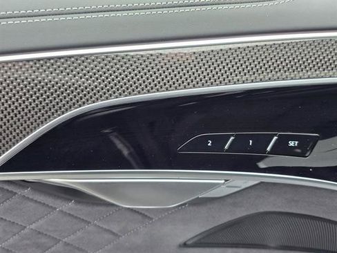 New 2025 Audi S8 image 25