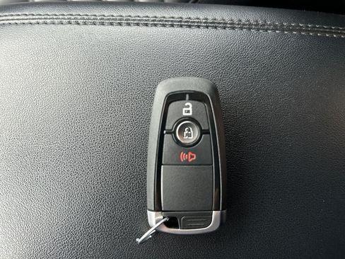 Used 2024 Ford Edge SEL AWD/4WD image 31