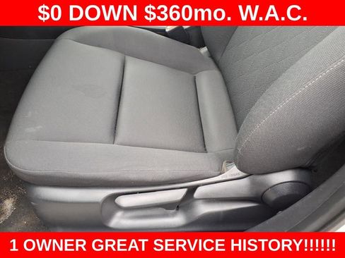 Used 2024 Toyota Corolla LE image 9