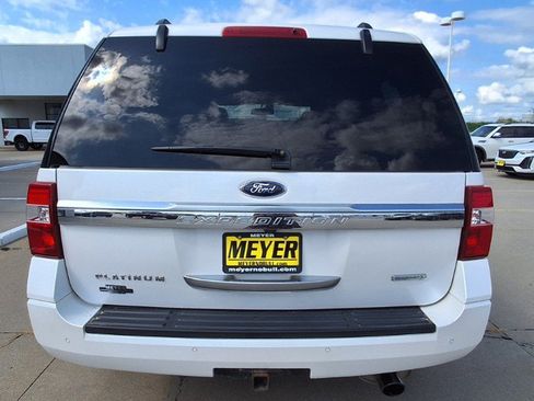 Used 2016 Ford Expedition Platinum AWD/4WD image 7