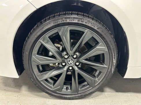 Used 2025 Toyota Corolla SE w/ SE Premium Package image 62