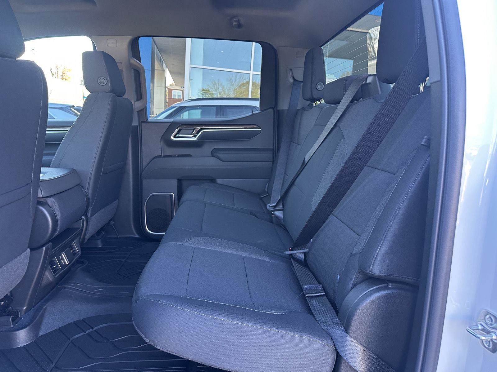 New 2026 Chevrolet Silverado 1500 RST w/ RST Select Package AWD/4WD image 11