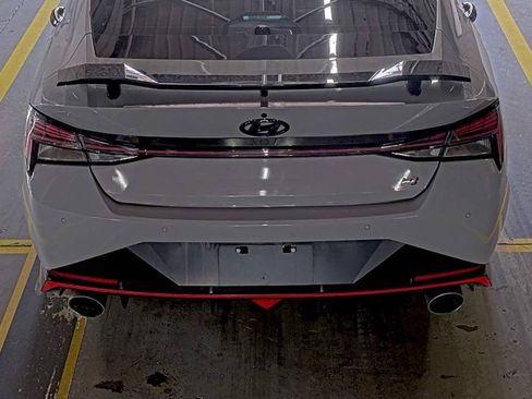 Used 2022 Hyundai Elantra N w/ Preferred Accessory Package image 4