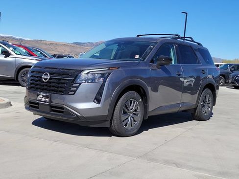 New 2026 Nissan Pathfinder SV w/ SV Premium Package AWD/4WD image 1