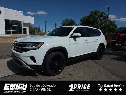 Used 2023 Volkswagen Atlas SE w/ Panoramic Sunroof Package