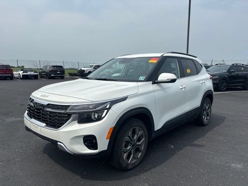 Certified 2024 Kia Seltos S AWD/4WD image 7