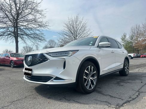 Used 2024 Acura MDX SH-AWD w/ Technology Package image 32