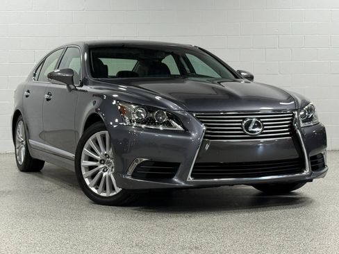 Used 2014 Lexus LS 460 AWD w/ Comfort Package image 4