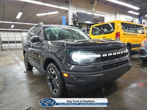 Used 2023 Ford Bronco Sport Outer Banks image 1