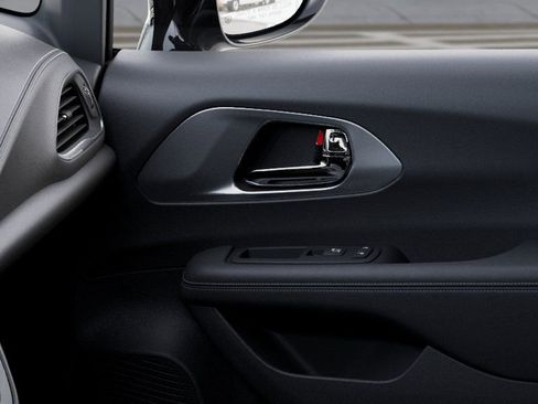 New 2026 Chrysler Pacifica Select w/ S Appearance Package FWD image 25