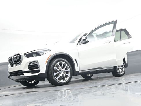 Used 2021 BMW X5 xDrive40i AWD/4WD image 39