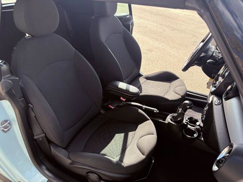 Used 2013 MINI Cooper Convertible FWD image 29