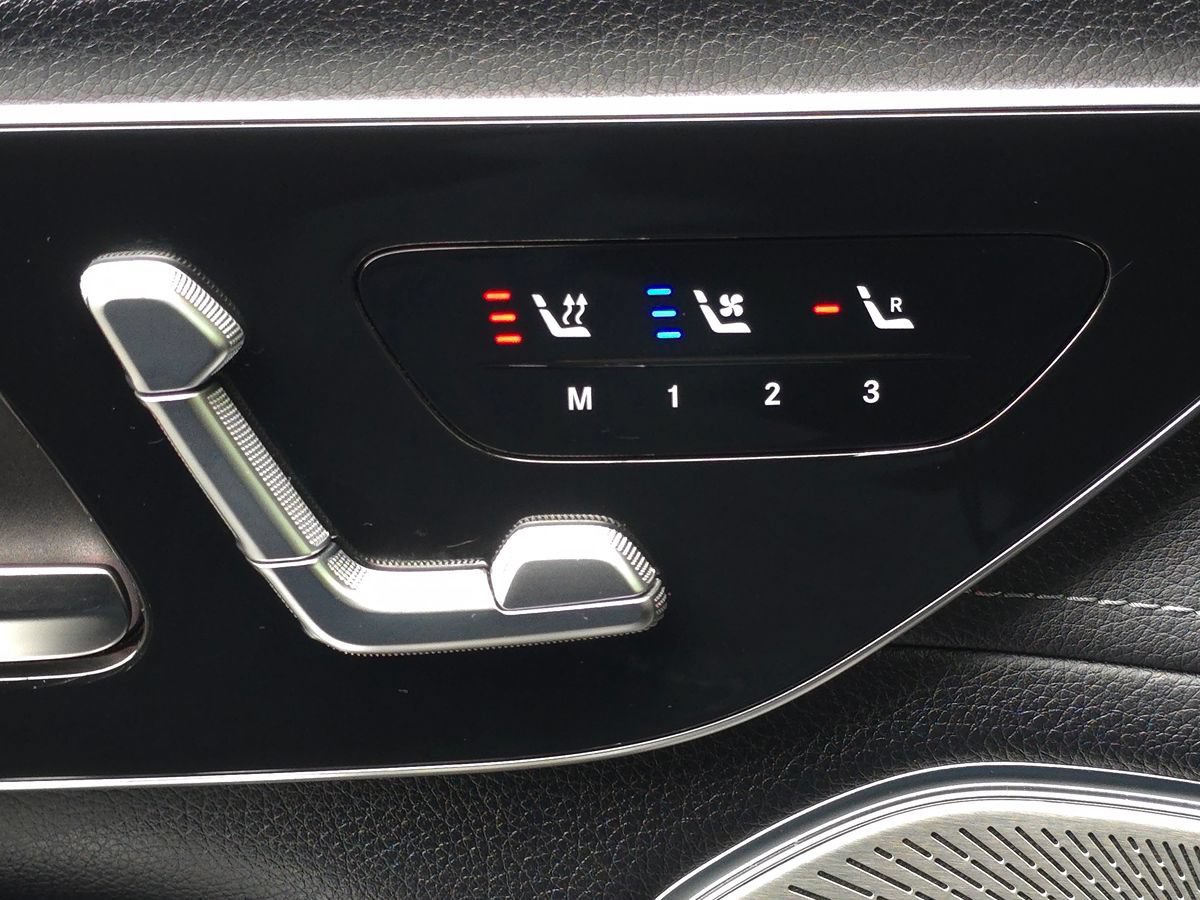 Used 2023 Mercedes-Benz EQS 450+ SUV image 41