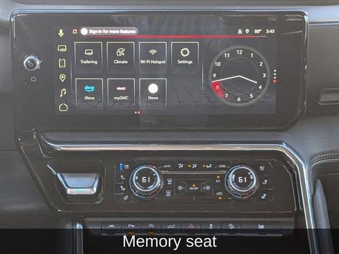 Used 2024 GMC Sierra 1500 Denali w/ Technology Package image 23