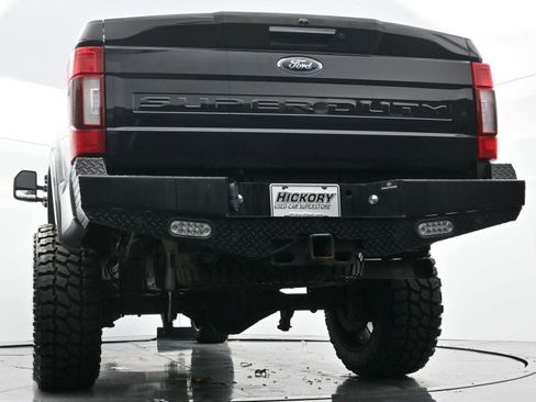 Used 2021 Ford F350 Lariat w/ Tremor Off-Road Package image 56