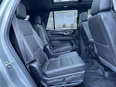 Used 2023 Chevrolet Tahoe Z71 w/ Luxury Package image 28