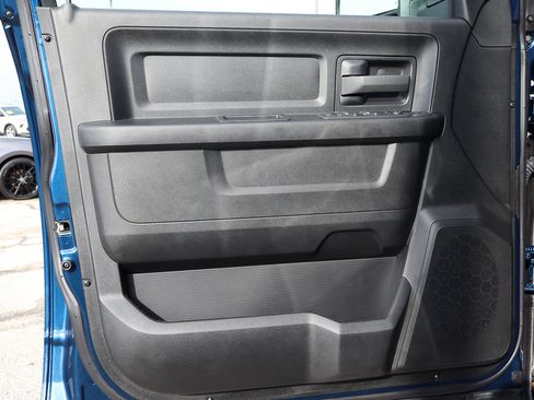 Used 2024 RAM 3500 Tradesman w/ Towing Technology Group image 15