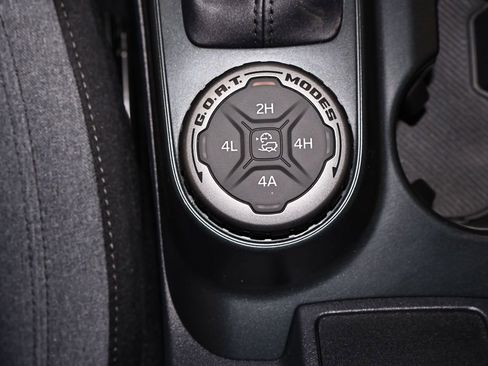 New 2026 Ford Bronco 2-Door w/ Sasquatch Package image 25