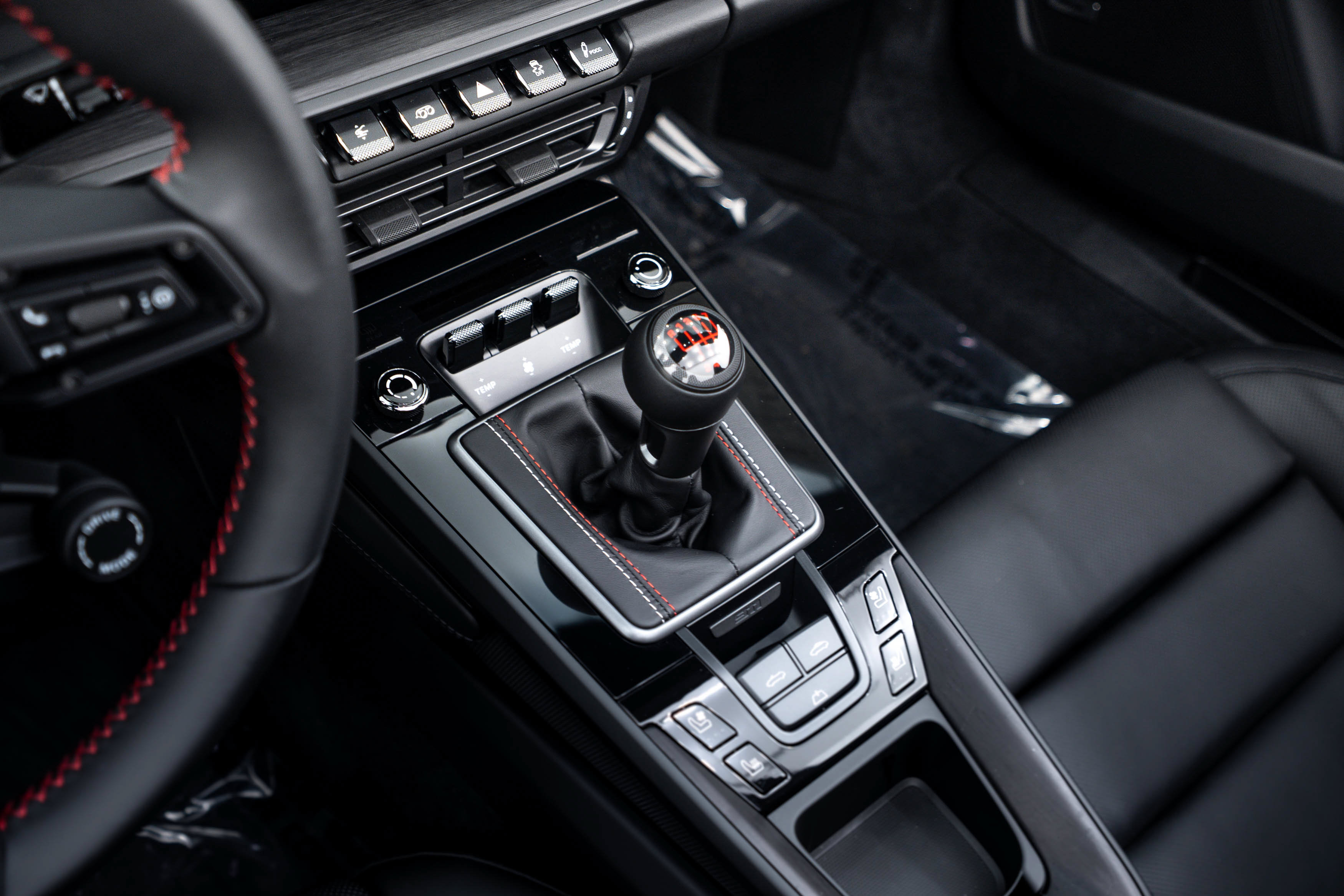Certified 2023 Porsche 911 Carrera GTS RWD image 19
