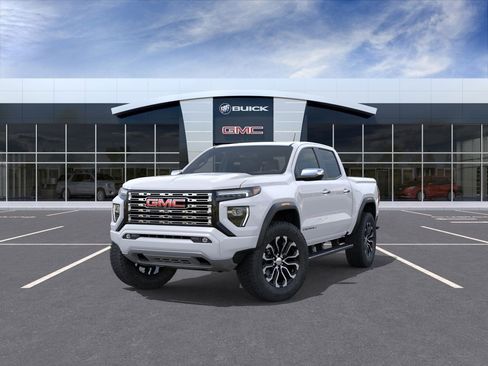 New 2026 GMC Canyon Denali image 8