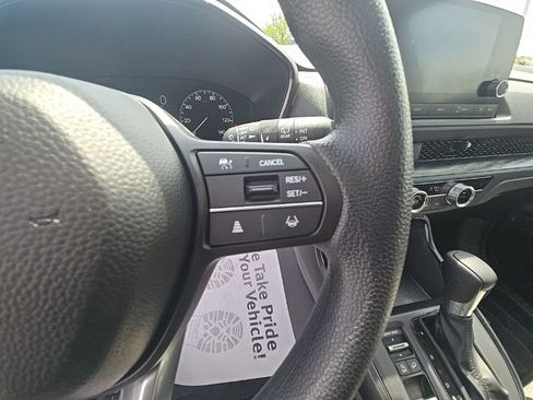 Certified 2025 Honda CR-V EX image 18