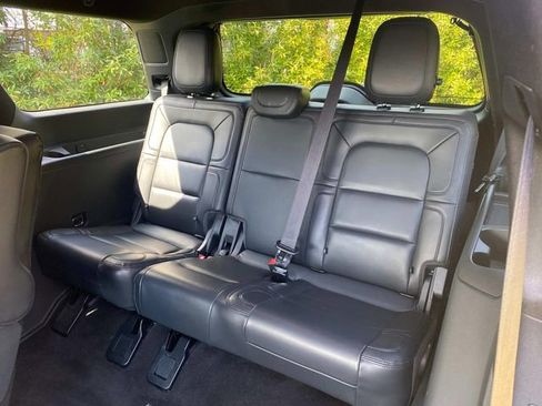 Certified 2023 Lincoln Navigator Reserve image 10