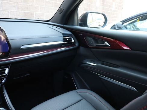 New 2026 Chevrolet Traverse Z71 w/ Enhanced Driving Package AWD/4WD image 47