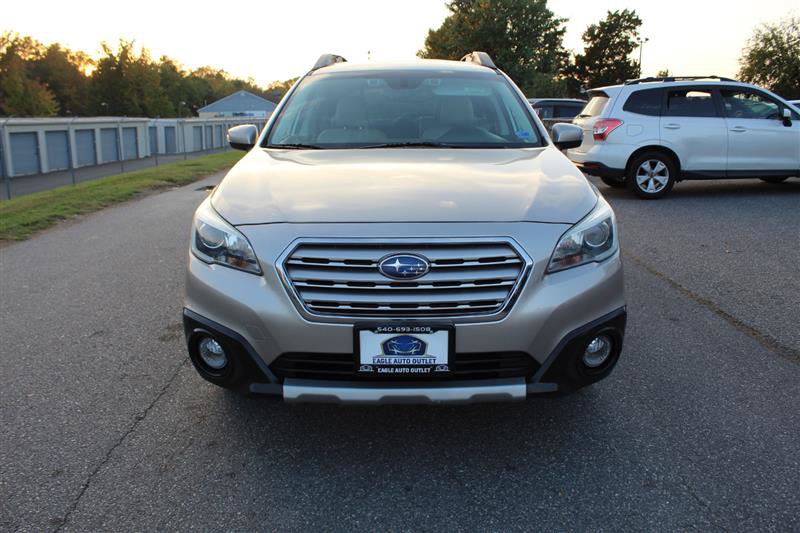 Used 2017 Subaru Outback 2.5i Limited AWD/4WD image 2