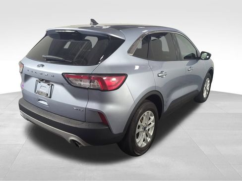 Used 2022 Ford Escape SE w/ Convenience Package image 4