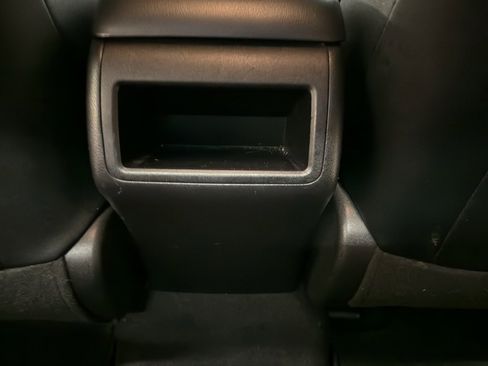 Used 2015 Toyota Camry SE image 27