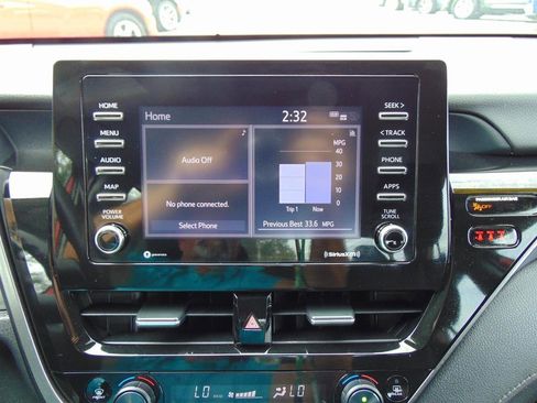 Used 2023 Toyota Camry LE FWD image 21