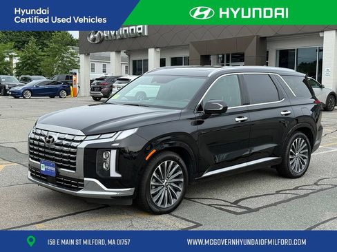 Used 2023 Hyundai Palisade Calligraphy w/ Cargo Package AWD/4WD image 1