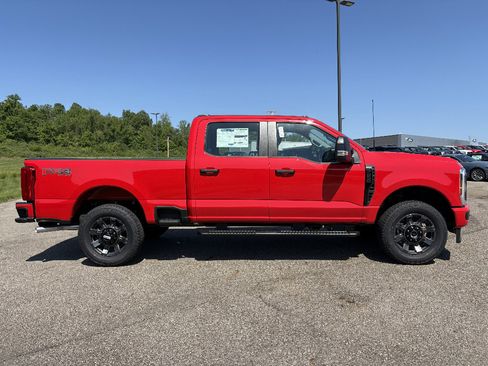 New 2026 Ford F250 XL w/ STX Appearance Package AWD/4WD image 6