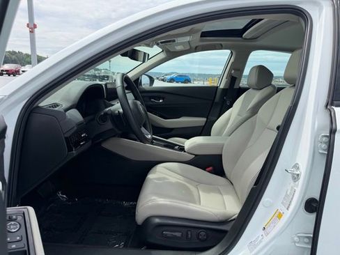Certified 2024 Honda Accord Touring image 11
