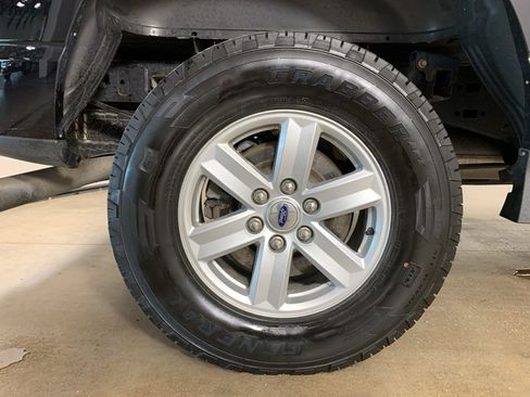 Used 2022 Ford F150 XLT w/ Trailer Tow Package image 37