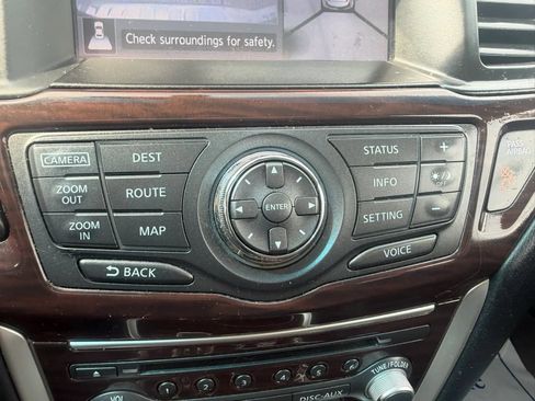 Used 2015 Nissan Pathfinder SL w/ SL Premium Package FWD image 19