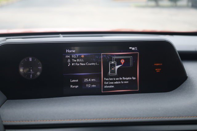 Used 2019 Lexus UX 200 FWD image 14