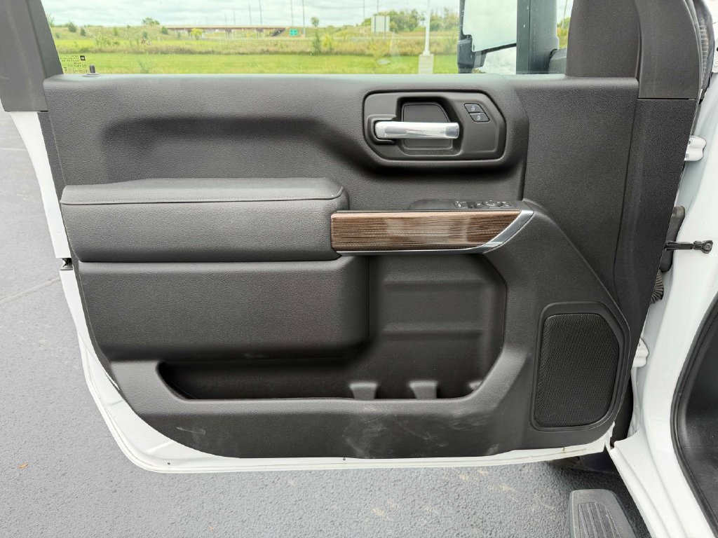 Used 2024 Chevrolet Silverado 3500 LT w/ Convenience Package AWD/4WD image 17