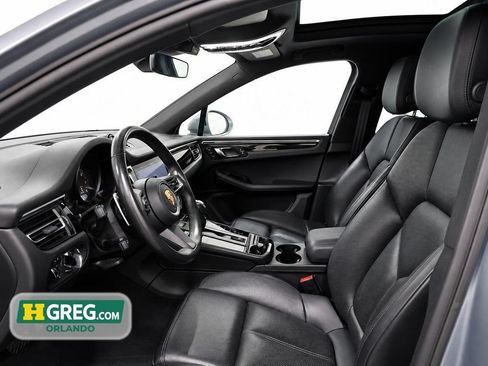 Used 2023 Porsche Macan AWD/4WD image 10