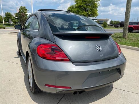 Used 2013 Volkswagen Beetle TDI FWD image 46