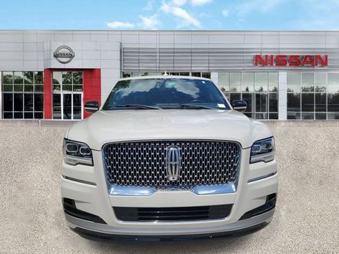 Used 2022 Lincoln Navigator Reserve RWD image 7
