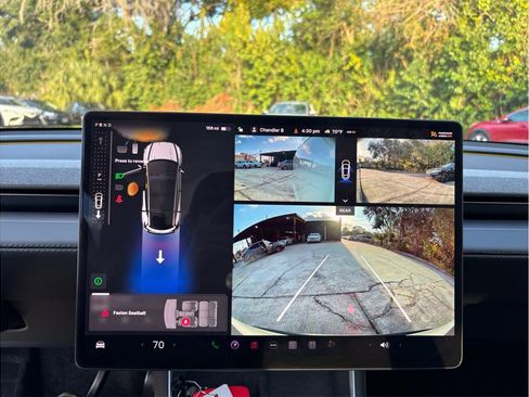 Used 2026 Tesla Model Y Long Range image 25