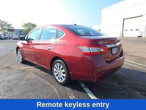 Used 2015 Nissan Sentra SV w/ Navigation Package FWD image 4