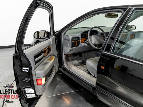 Used 1996 Chevrolet Impala SS RWD image 63