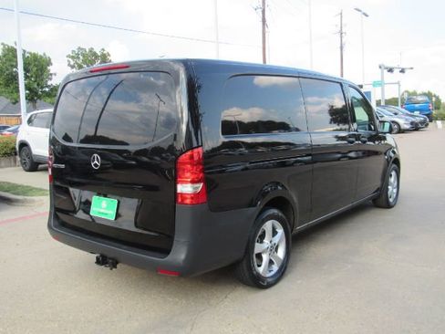 Used 2022 Mercedes-Benz Metris image 10