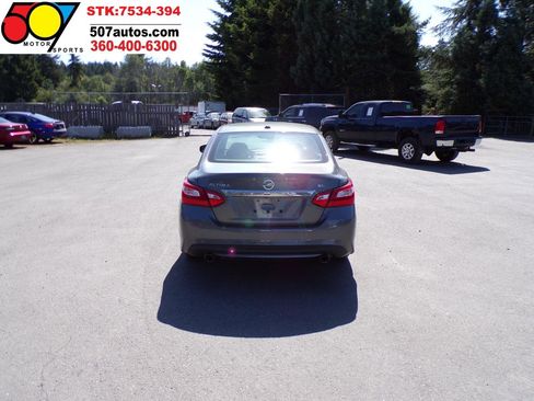 Used 2017 Nissan Altima 2.5 SL FWD image 5