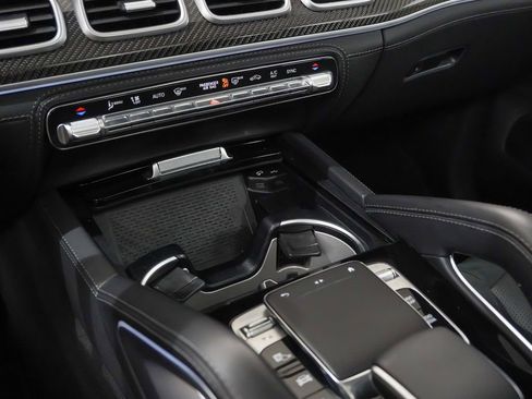 Used 2023 Mercedes-Benz GLS 63 AMG 4MATIC image 32