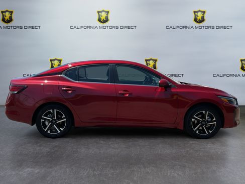Used 2024 Nissan Sentra SV FWD image 4